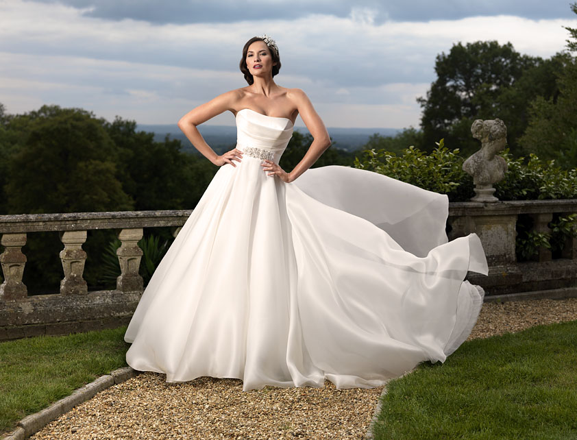 Suzanne Neville Gracie wedding dress